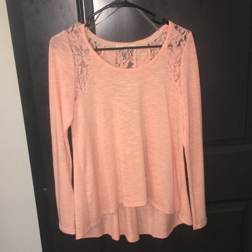 Cute flow long sleeve.